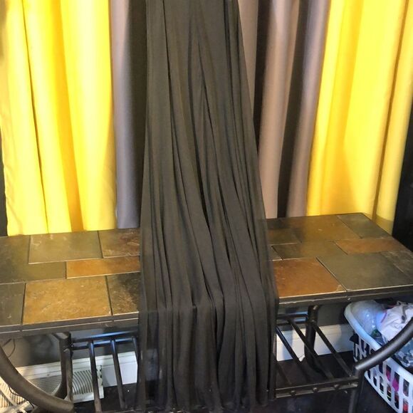 B Smart black chiffon formal dress size 3 - Picture 6 of 10